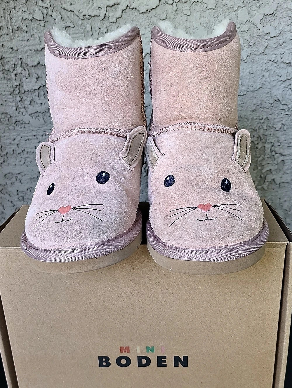Mini Boden Fluffy Bunny Boots Pink Girls EU 33